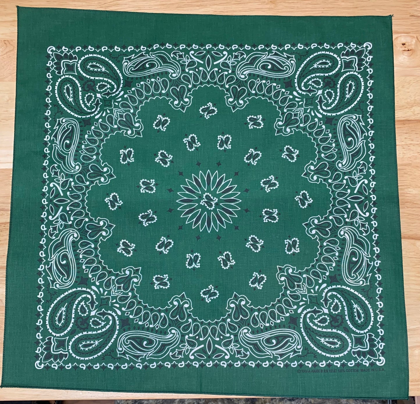 Hunter Green Paisley