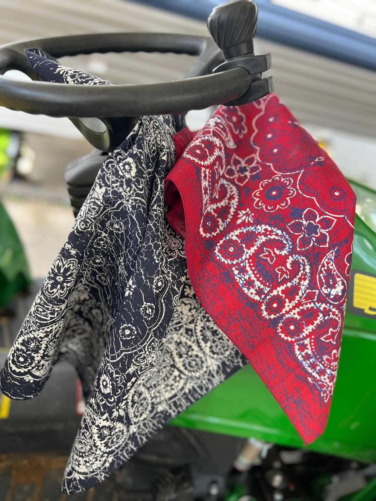 Red/Indigo Rustic 27" Bandanna, Made in USA, Hav-A-Hank
